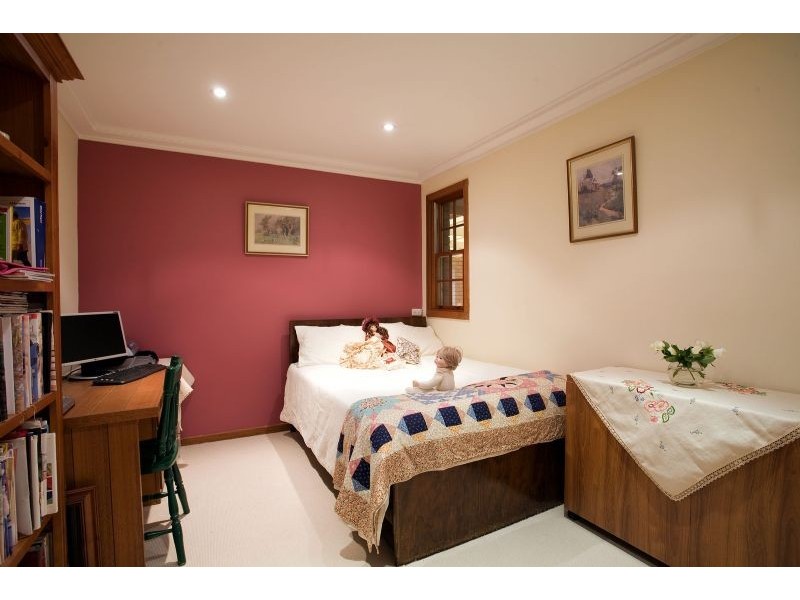 38 Woodville Road, Mooroolbark VIC 3138