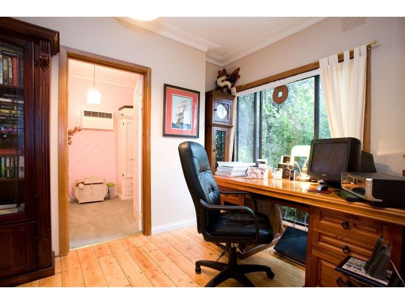 23 Ash Grove, Montrose VIC 3765
