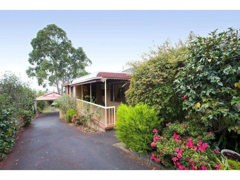 29 Saddleback Ridge, Chirnside Park VIC 3116