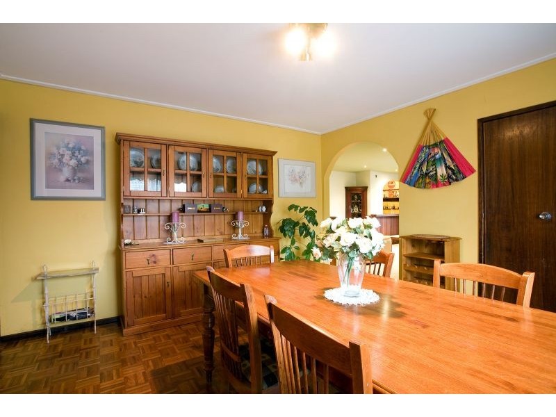 29 Saddleback Ridge, Chirnside Park VIC 3116