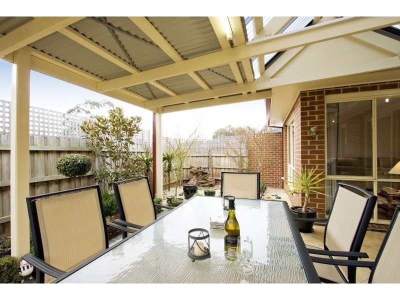 13/37 Holloway Road, Croydon North VIC 3136