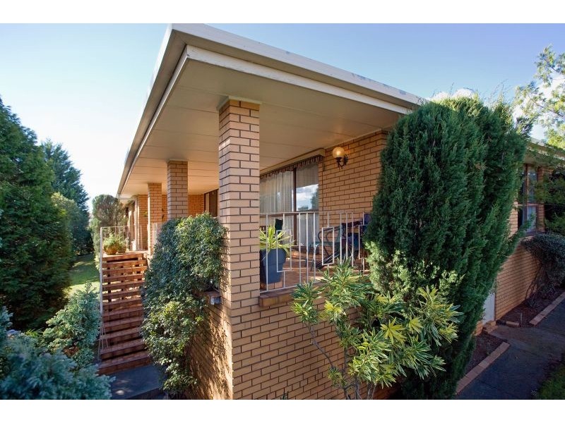 1 Wainewright Avenue, Mooroolbark VIC 3138