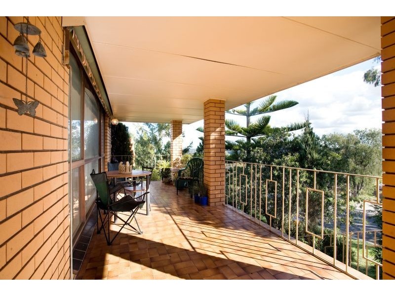 1 Wainewright Avenue, Mooroolbark VIC 3138