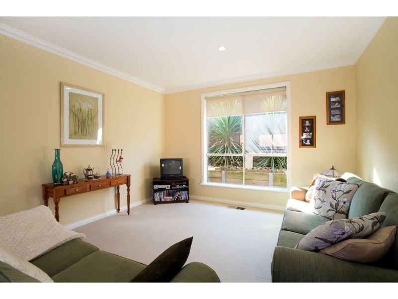 19 Paula Way, Chirnside Park VIC 3116