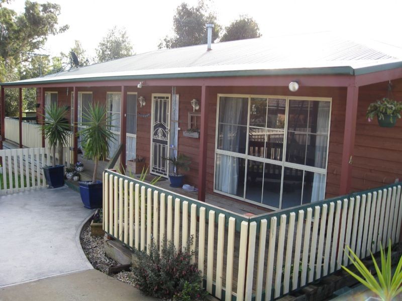 4 Nicholson Lane, Lilydale VIC 3140