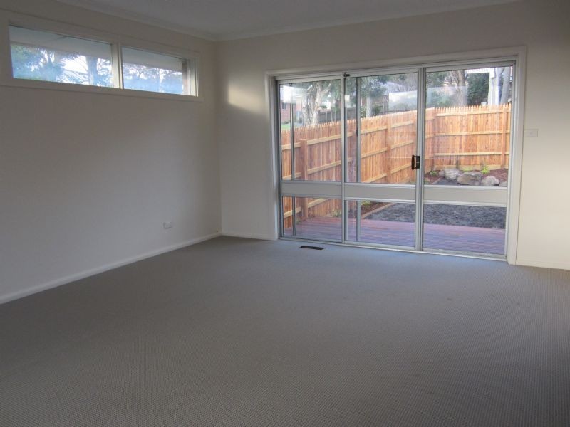 1/32-34 Albert Road, Lilydale VIC 3140