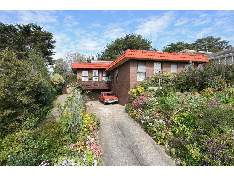 59 Rollinghills Road, Chirnside Park VIC 3116