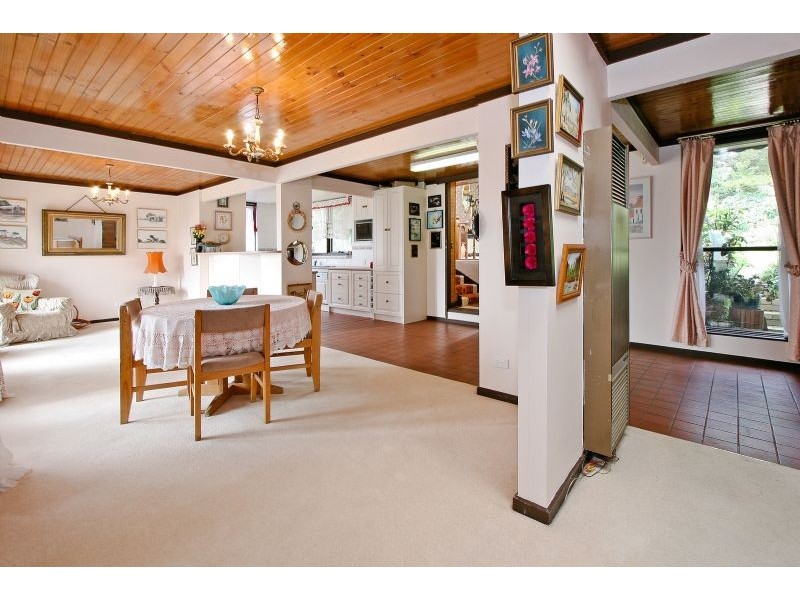 59 Rollinghills Road, Chirnside Park VIC 3116