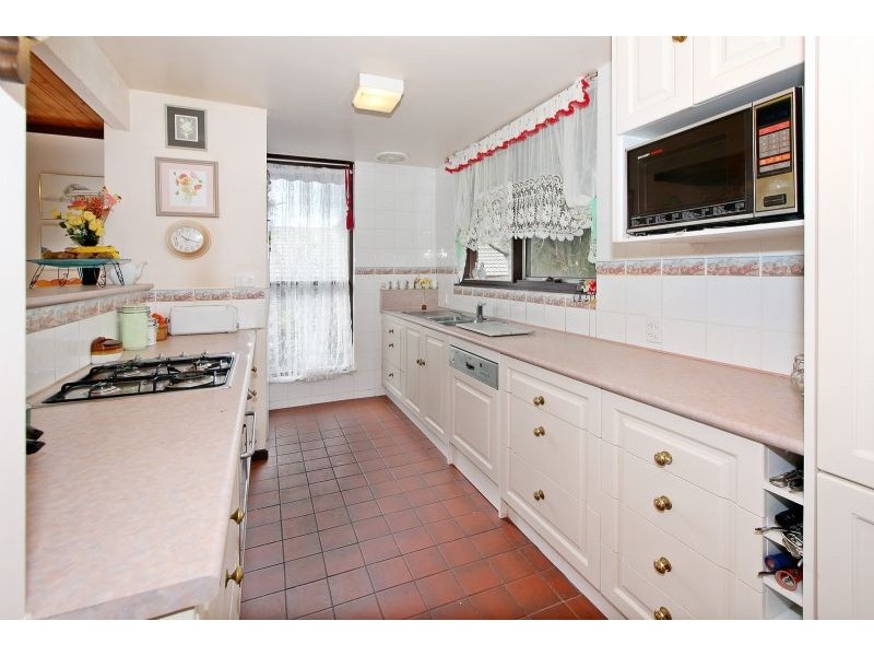 59 Rollinghills Road, Chirnside Park VIC 3116