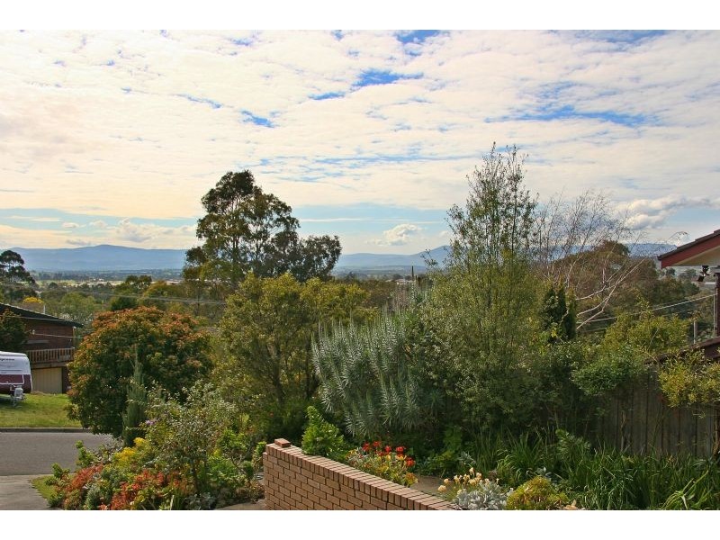 59 Rollinghills Road, Chirnside Park VIC 3116