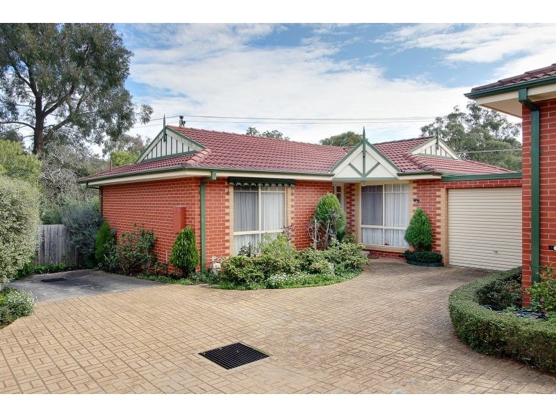 2/15 Zealandia Road East, Croydon North VIC 3136