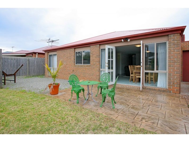 11 Pinoak Drive, Yarra Glen VIC 3775