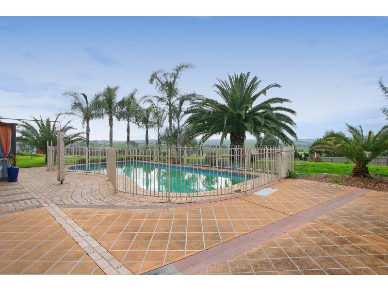 59 Edward Road, Chirnside Park VIC 3116