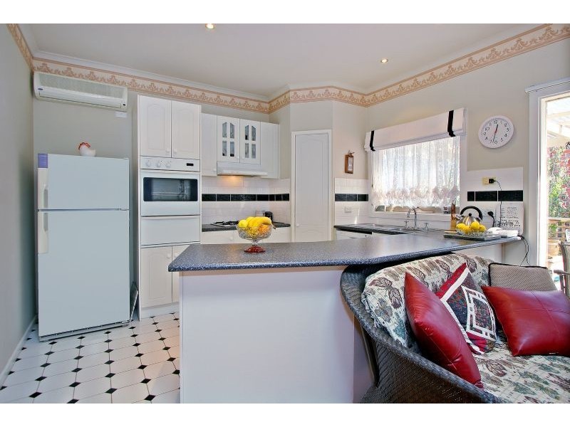 24 Parkside Close, Lilydale VIC 3140