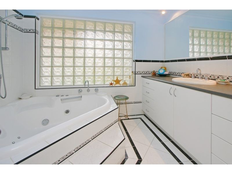 7 Chapman Court, Mooroolbark VIC 3138