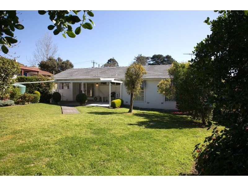 71 St Andrews Drive, Chirnside Park VIC 3116