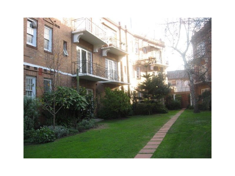 10/53 Powlett Street, East Melbourne VIC 3002