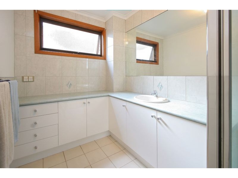 2 Wainewright, Mooroolbark VIC 3138