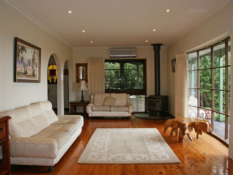 62 Warburton Highway, Lilydale VIC 3140