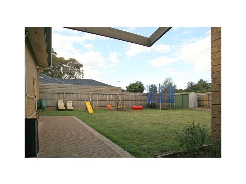 50 Savanna Drive, Mooroolbark VIC 3138