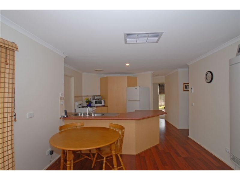 18 Snow Gum Drive, Kilsyth South VIC 3137