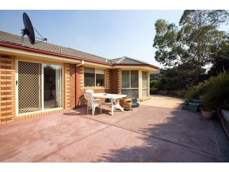 51 Regency Rise, Chirnside Park VIC 3116