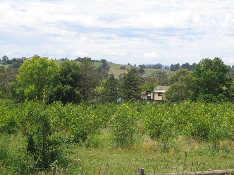 503 Warburton Hwy, Seville VIC 3139