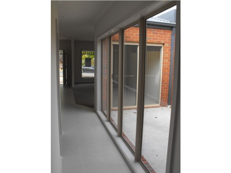 1/16 Chapel Street, Lilydale VIC 3140
