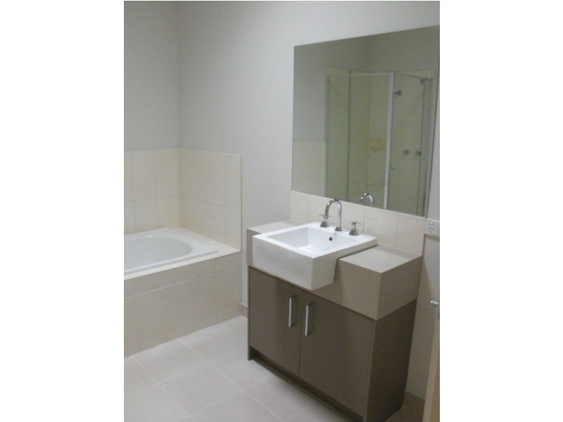 2/16 Chapel Street, Lilydale VIC 3140