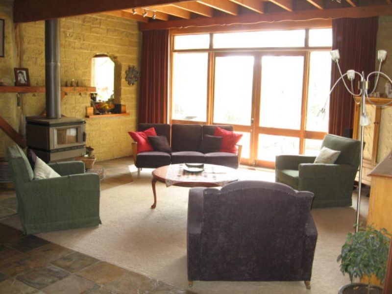 19 Cornelius Cres, Healesville VIC 3777