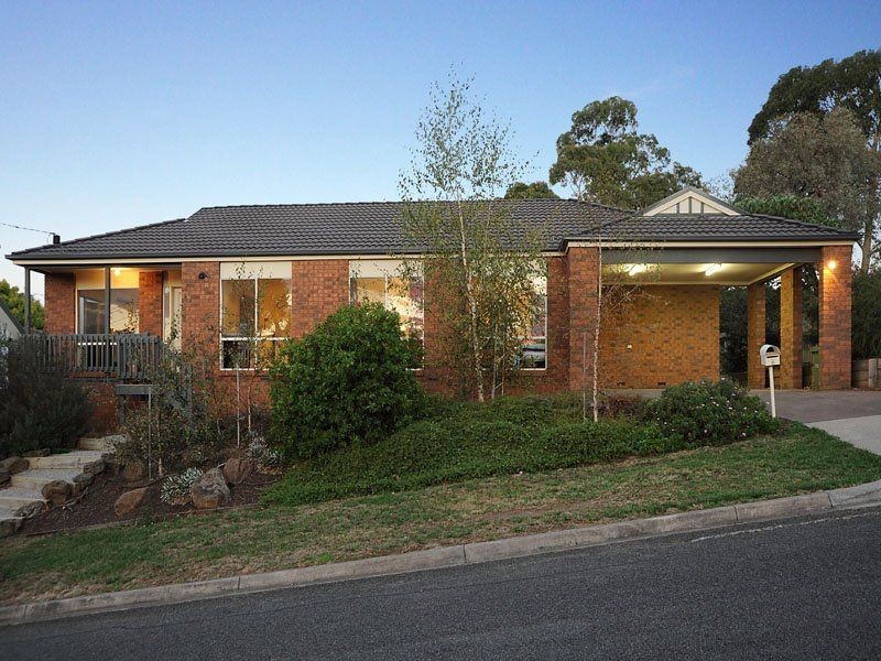 6 Willowtree Way, Chirnside Park VIC 3116