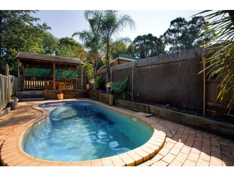 3 Sunburst Court, Mooroolbark VIC 3138