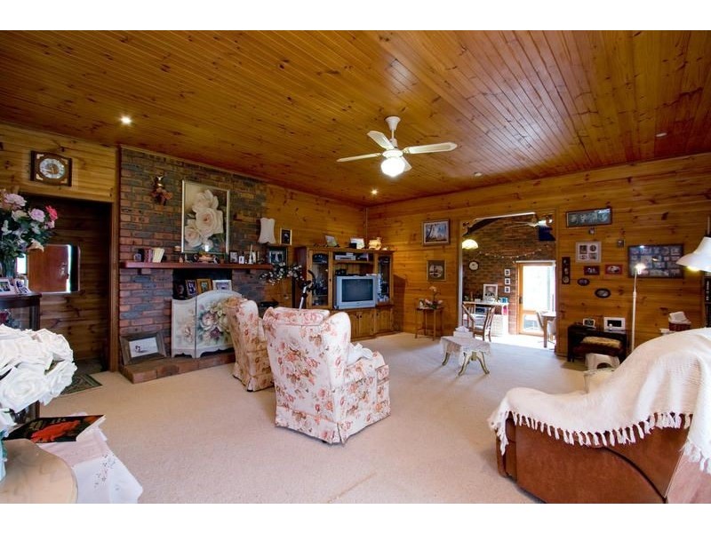 458 Queens Road, Wandin East VIC 3139