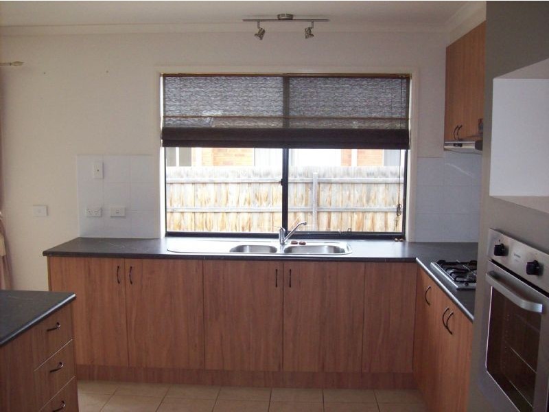 40 Pinoak Drive, Yarra Glen VIC 3775