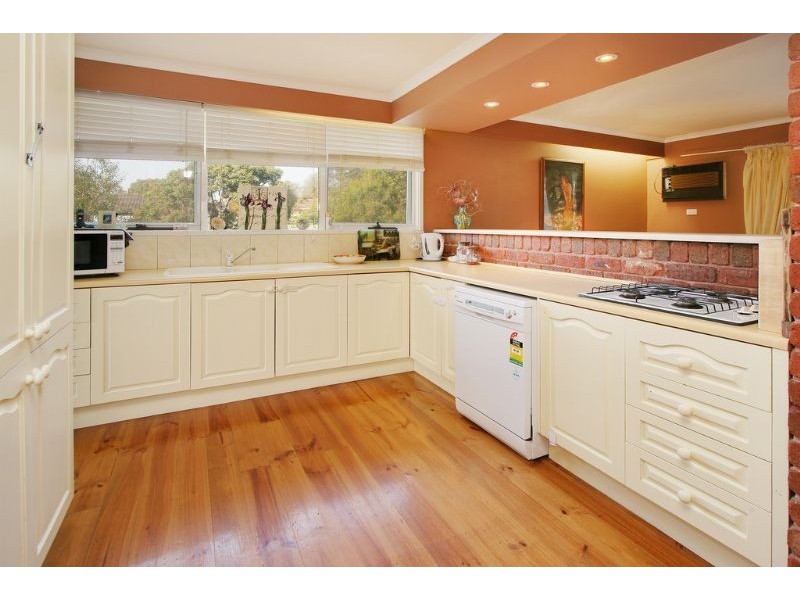 13 Polaris Way, Chirnside Park VIC 3116