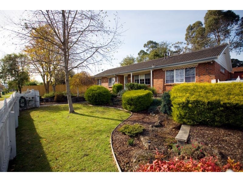 46 Blackburn Road, Mooroolbark VIC 3138