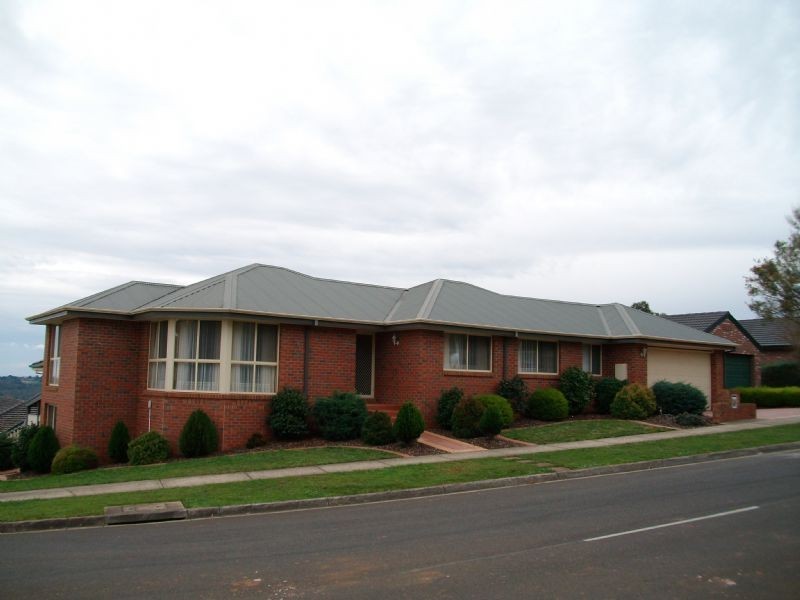 173 Hayrick Lane, Mooroolbark VIC 3138