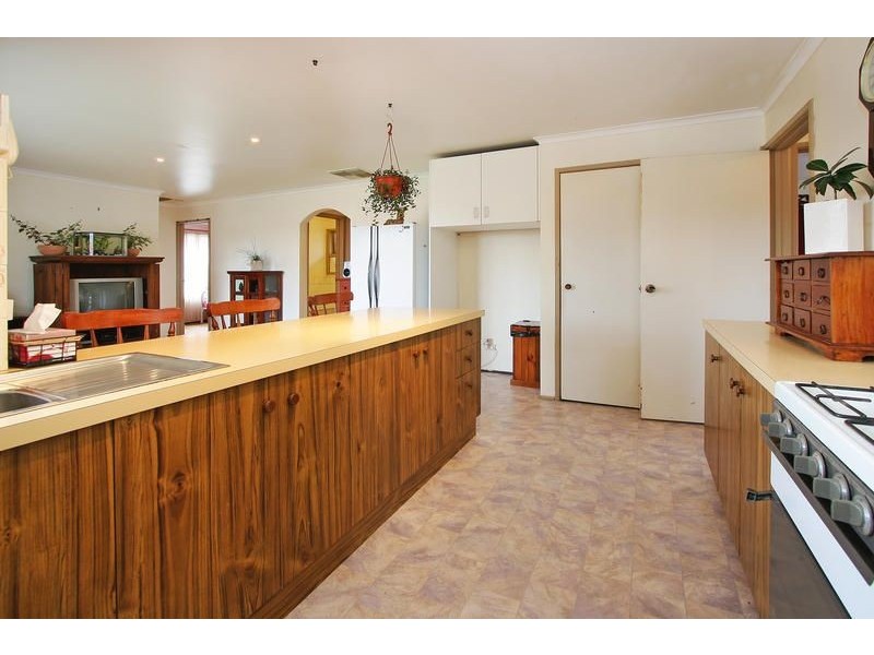 6 Vigano Court, Mooroolbark VIC 3138