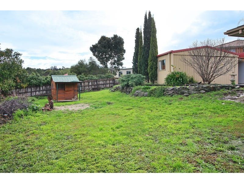 6 Vigano Court, Mooroolbark VIC 3138