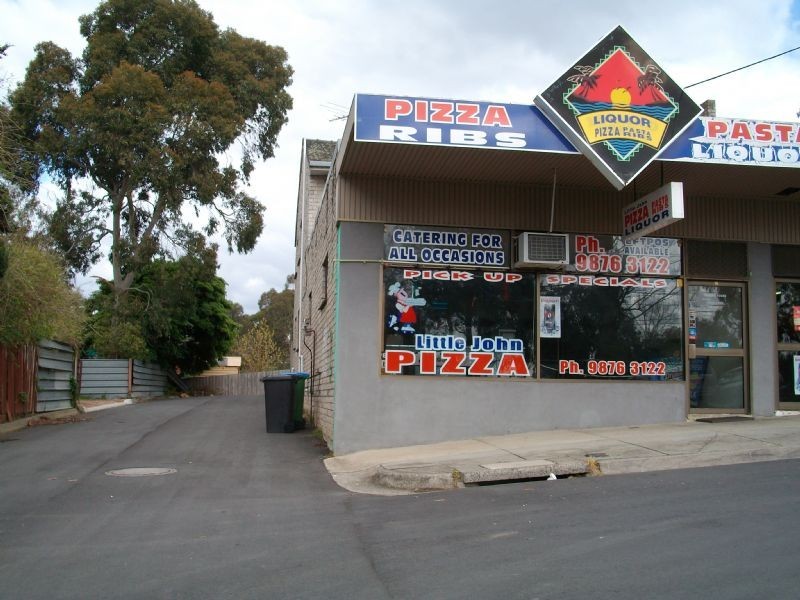 18 Little John Road, Ringwood North VIC 3134