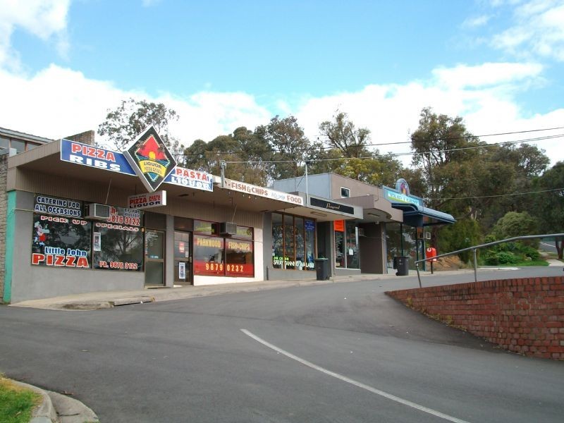 18 Little John Road, Ringwood North VIC 3134