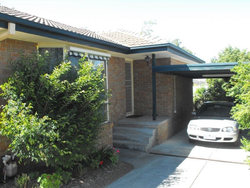 3/8 Crestway, Lilydale VIC 3140