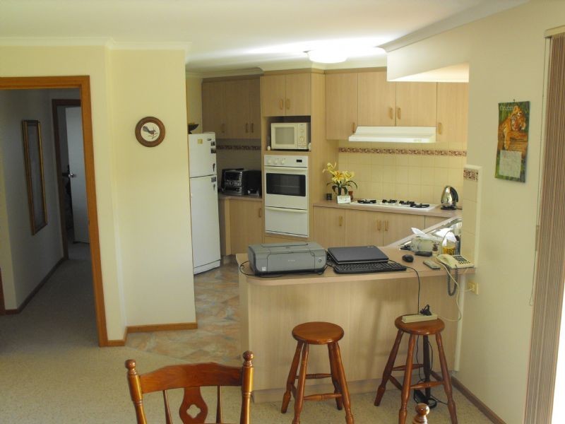 3/8 Crestway, Lilydale VIC 3140