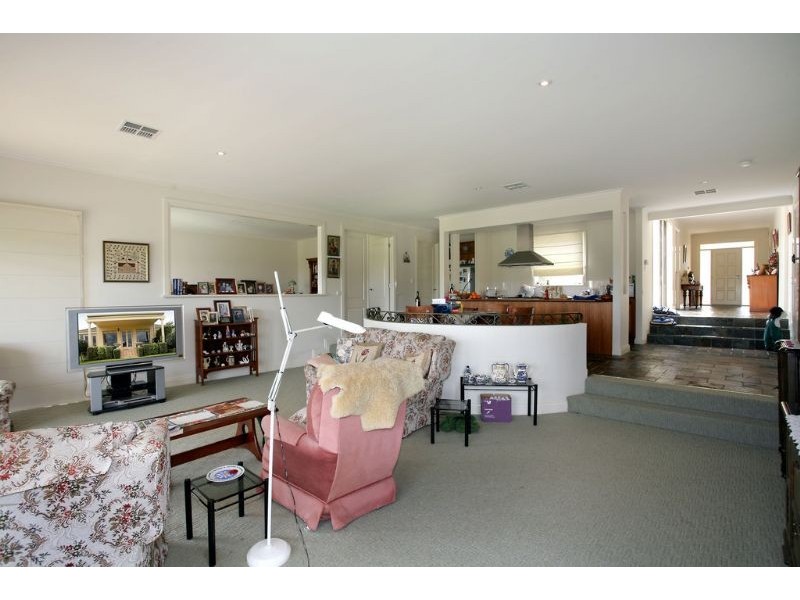 23 St John Circle, Chirnside Park VIC 3116