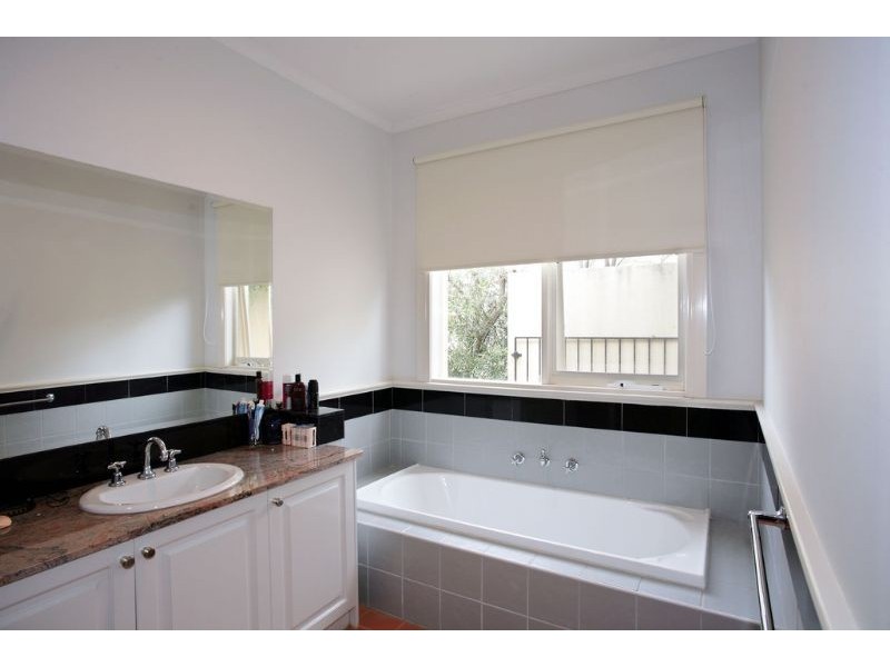 23 St John Circle, Chirnside Park VIC 3116