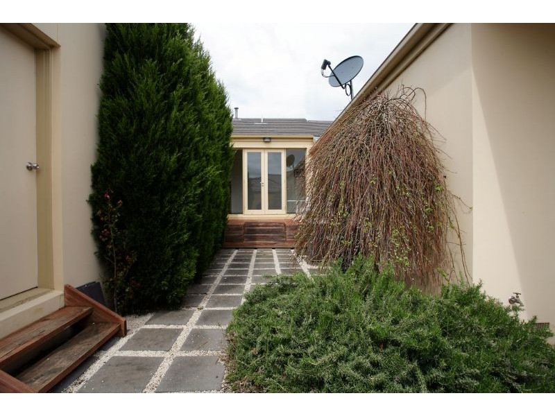 23 St John Circle, Chirnside Park VIC 3116
