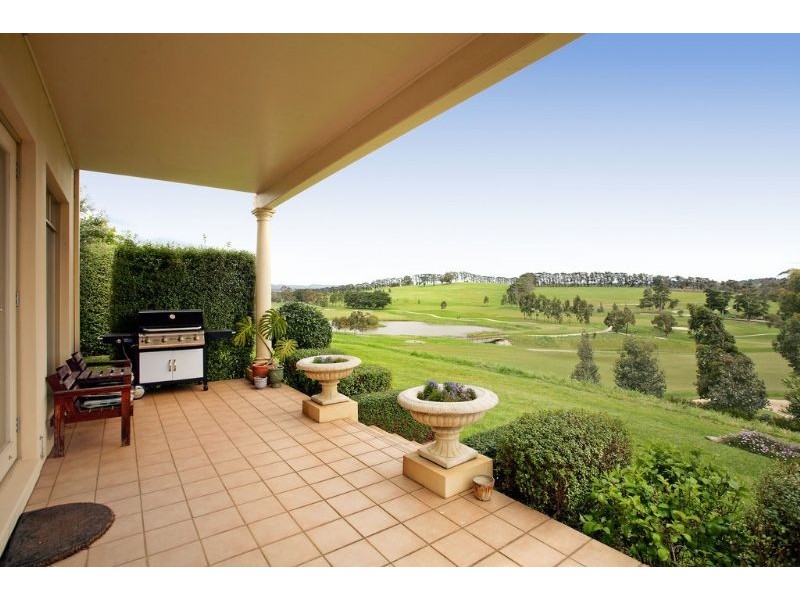 23 St John Circle, Chirnside Park VIC 3116