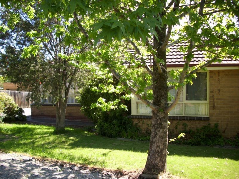 27 Balmoral Street, Kilsyth VIC 3137