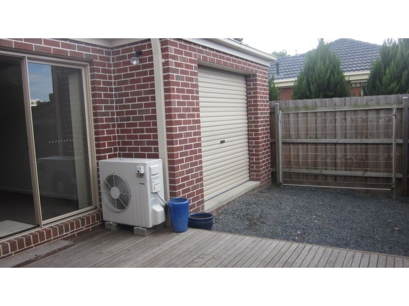 1/36 Kidgell Street, Lilydale VIC 3140