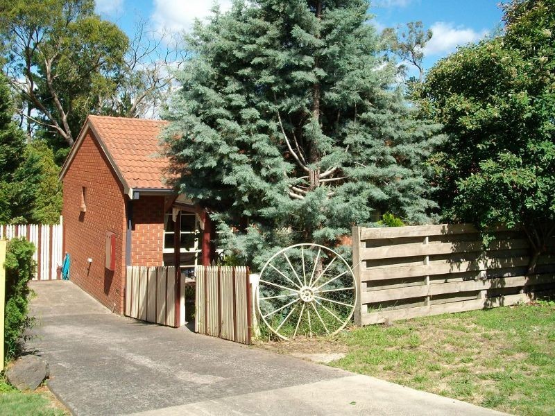 1/7a Bradman Avenue, Mount Evelyn VIC 3796